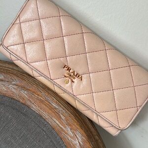 QUILTED LEATHER PRADA WALLET